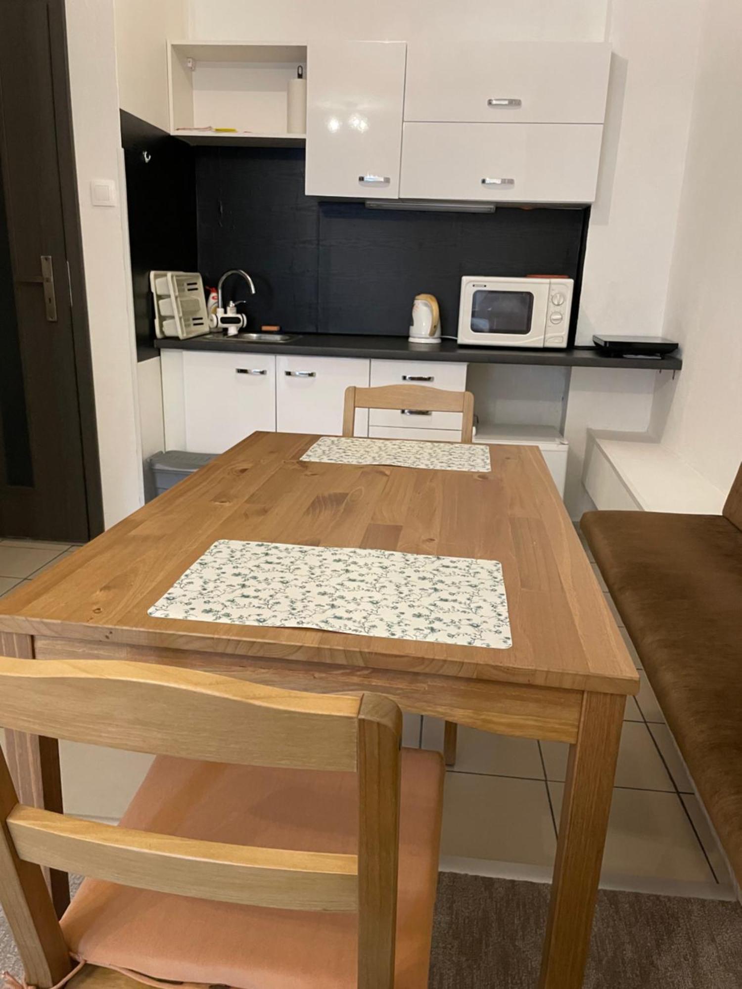 ヴルボフ Zu Hauseゲストハウス 部屋 写真