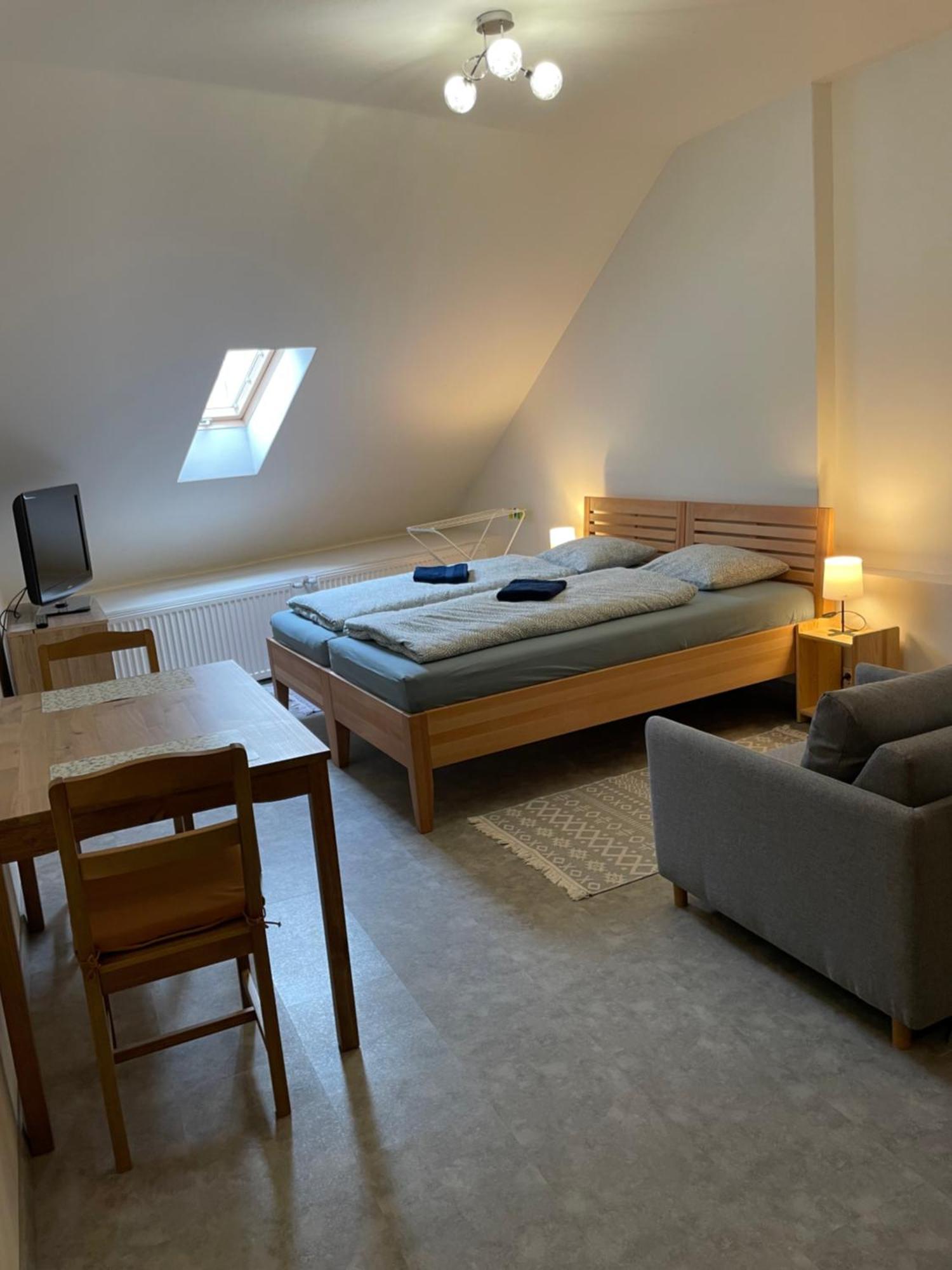 ヴルボフ Zu Hauseゲストハウス 部屋 写真
